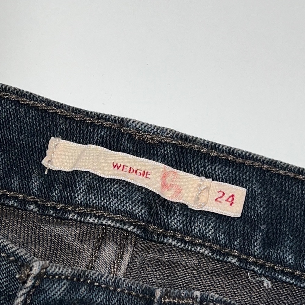 Levi's Dark Wah Blue Wedgie Button Fly Premium Jeans size 24 - Picture 4 of 15